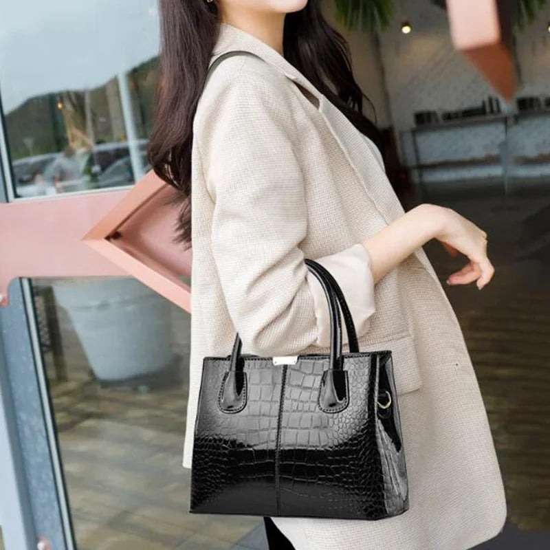 Sac A Main Verni Croco
